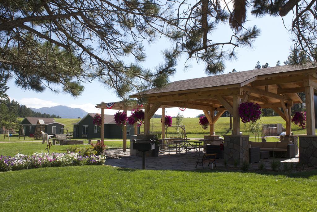 Black Elk Resort Хил Сити Екстериор снимка