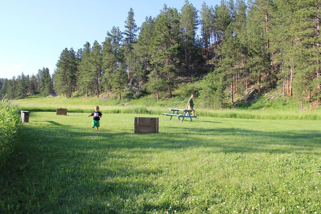Black Elk Resort Хил Сити Екстериор снимка
