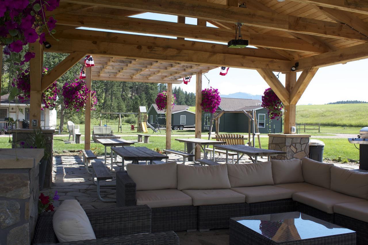 Black Elk Resort Хил Сити Екстериор снимка