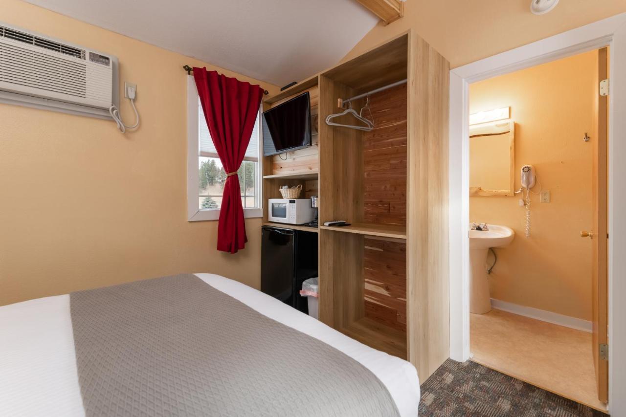 Black Elk Resort Хил Сити Екстериор снимка